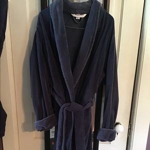 Victoria’s Secret plush robe